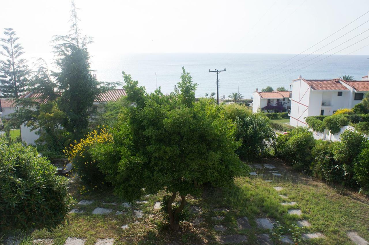 Possidi Aigaiopelagitika 2-Floor Beach House Kalandra Exterior photo